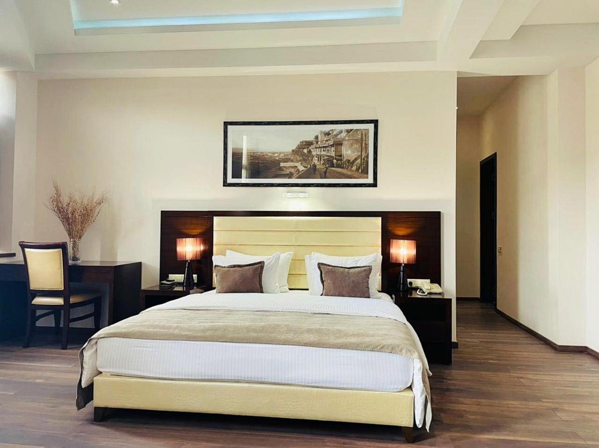 Hotel Orion Tbiliszi Kültér fotó