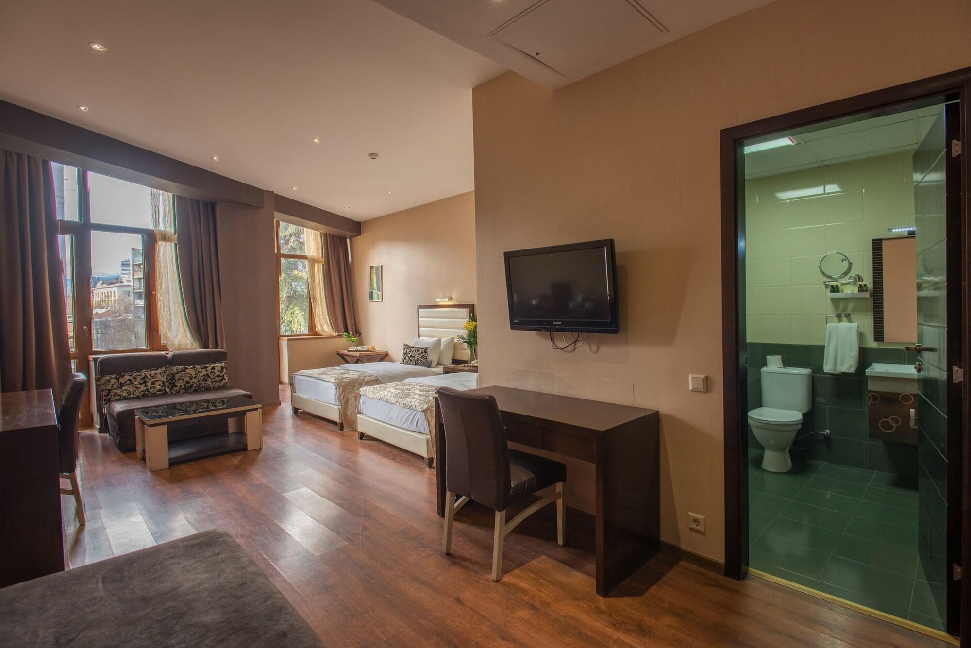 Hotel Orion Tbiliszi Kültér fotó