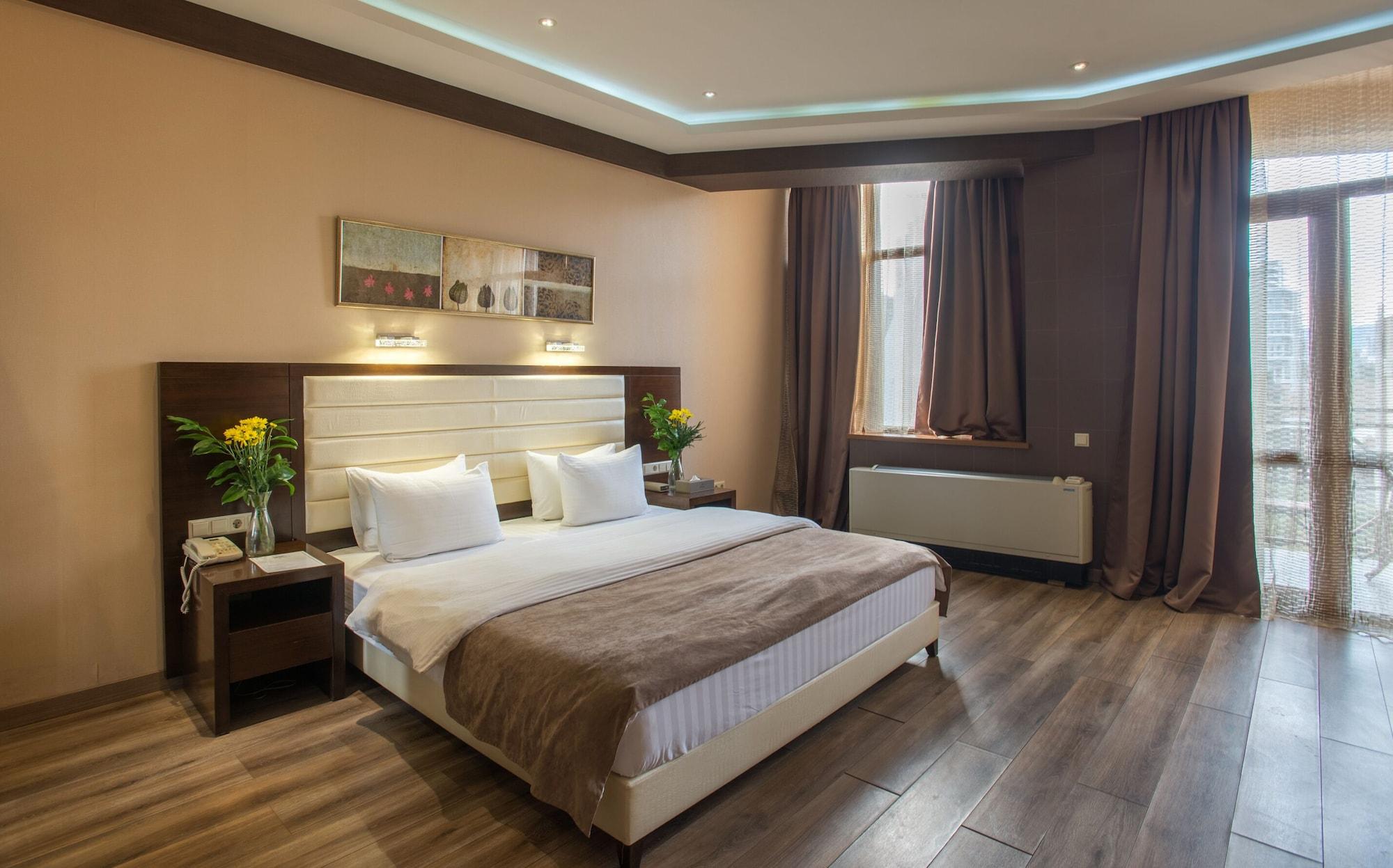 Hotel Orion Tbiliszi Kültér fotó