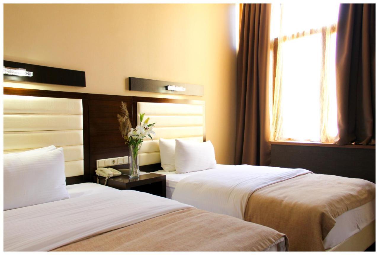 Hotel Orion Tbiliszi Kültér fotó